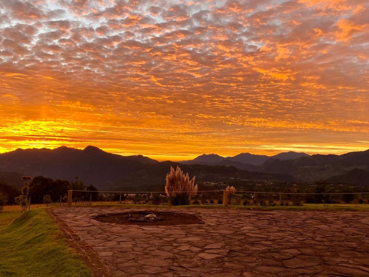 Cabanas Huerta La Mision, Zacatlán 外观 照片